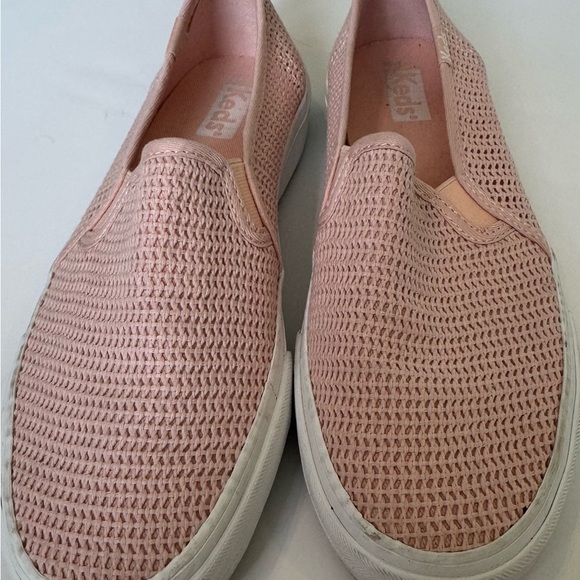 Keds pink slip ons. Size 5.5 - Picture 3 of 9